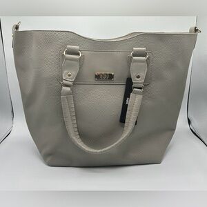 BCBG Large Tote Bag. NWT Sealed.